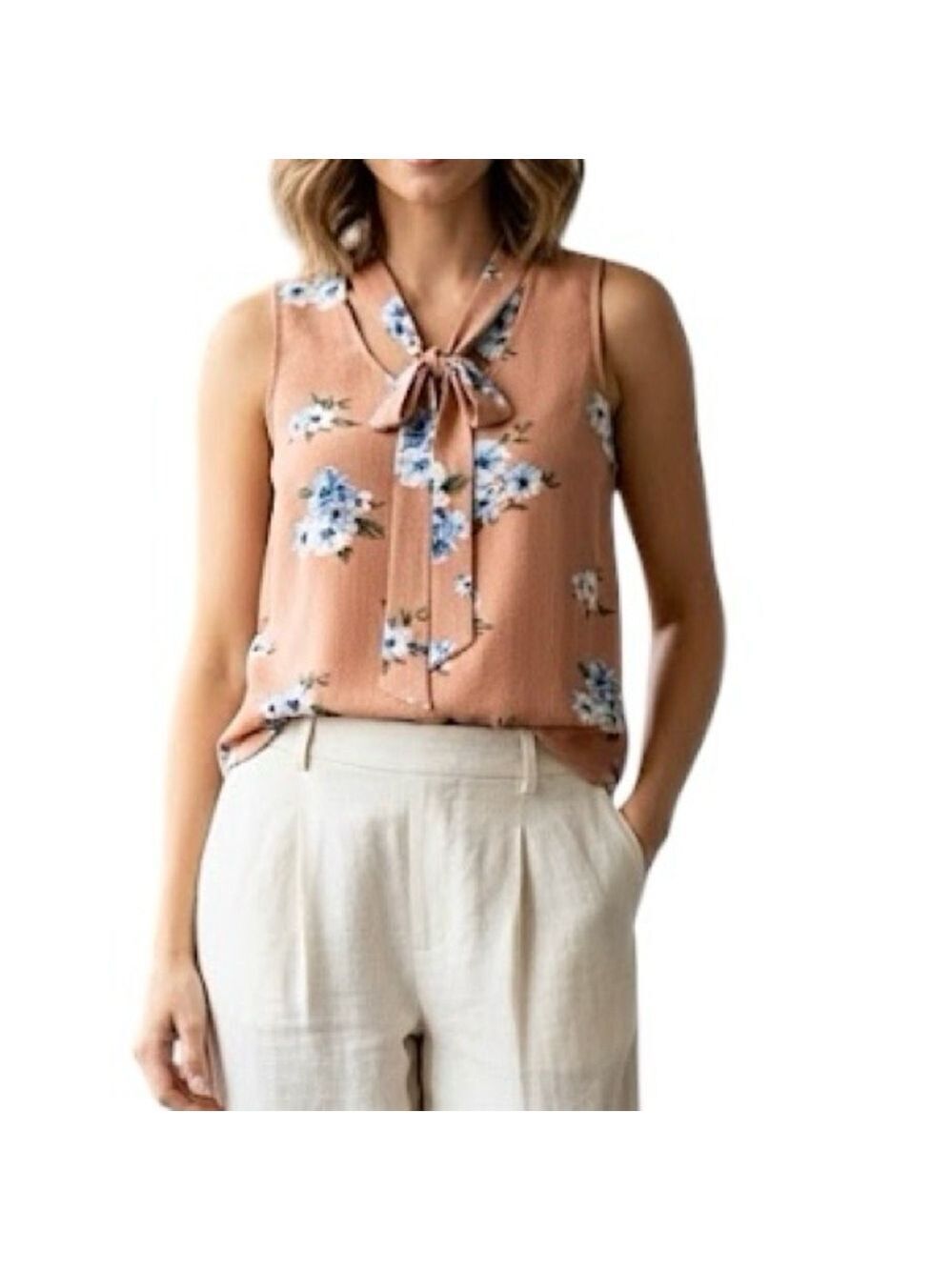 E Hanger M deep coral floral sleeveless tie neck top M